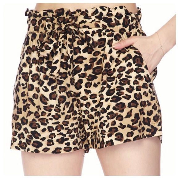 ✨LAST✨Leopard side pocket belted stylish shorts - Picture 6 of 6